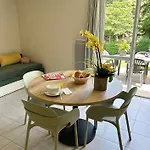 Village De 3*