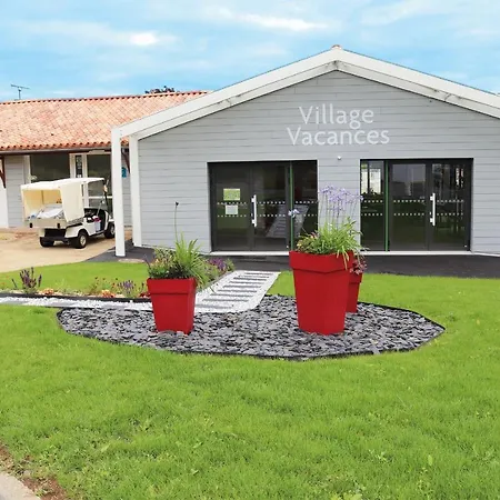 Village De 3* Chantonnay