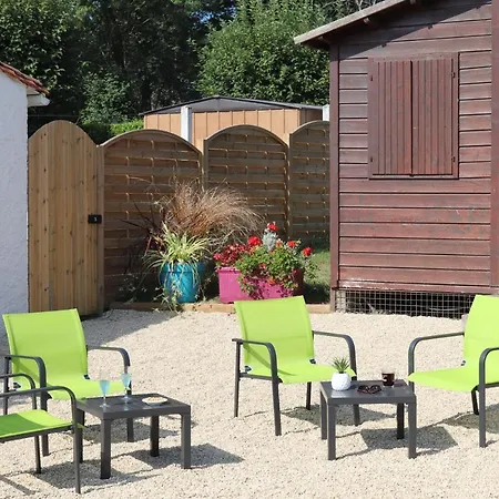 Village De 3* Chantonnay