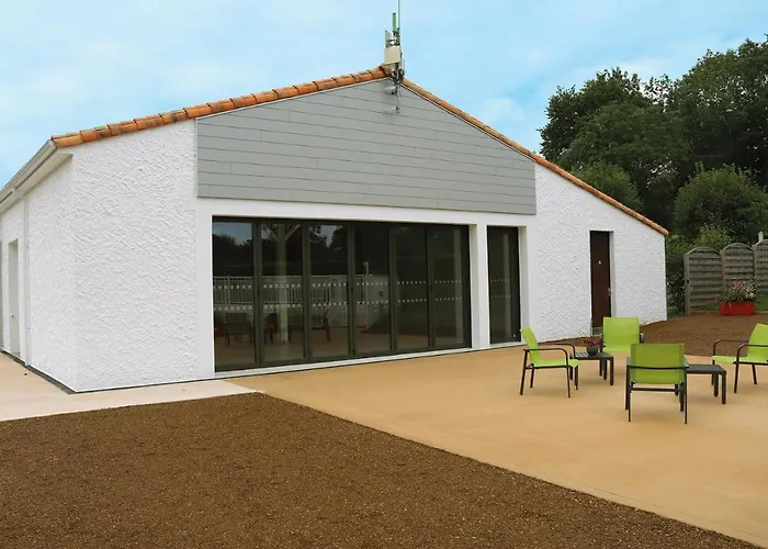 Village De 3* Chantonnay